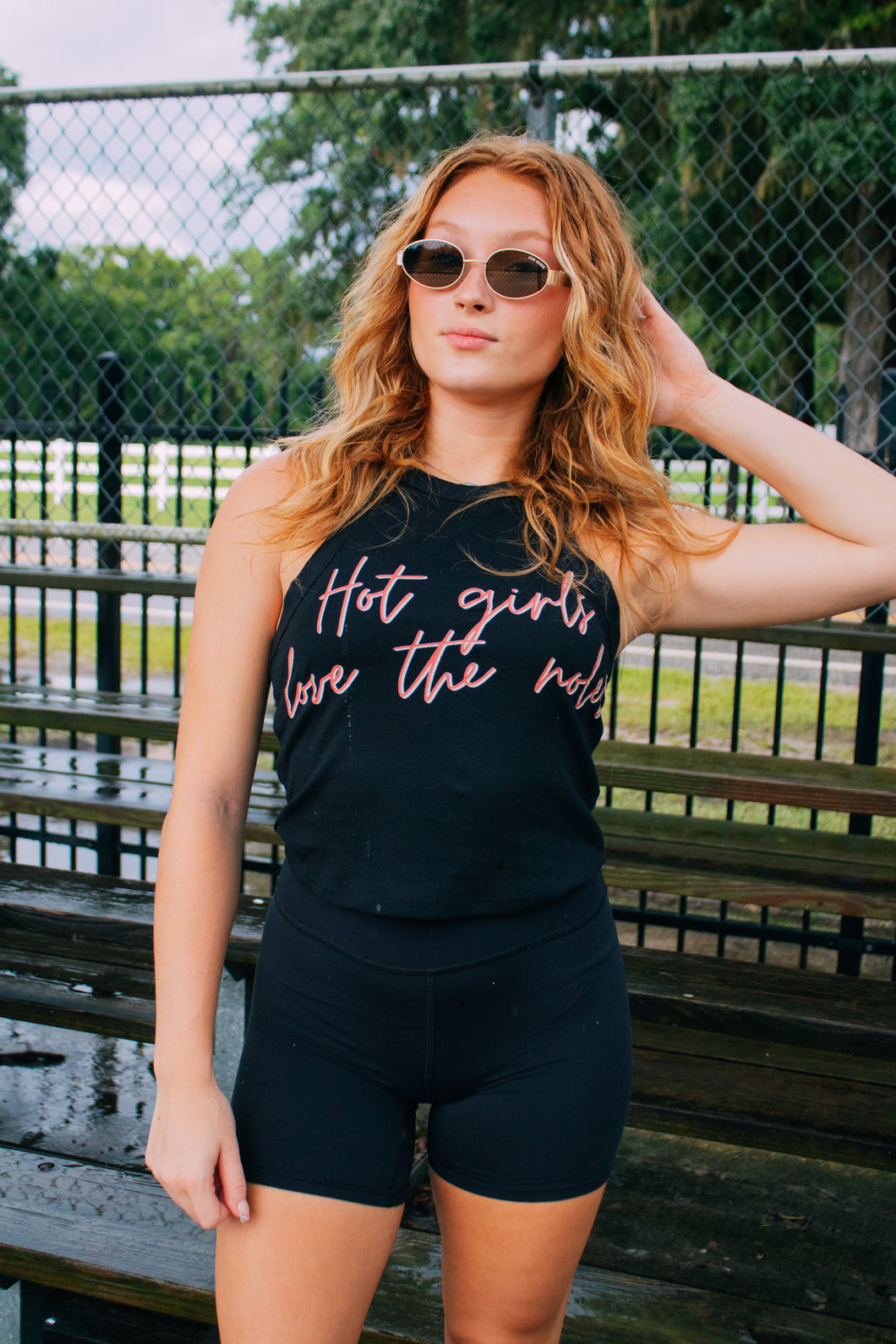 Hot girls love the noles tank