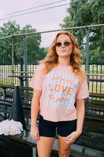 Load image into Gallery viewer, Hot girls love the gators tee