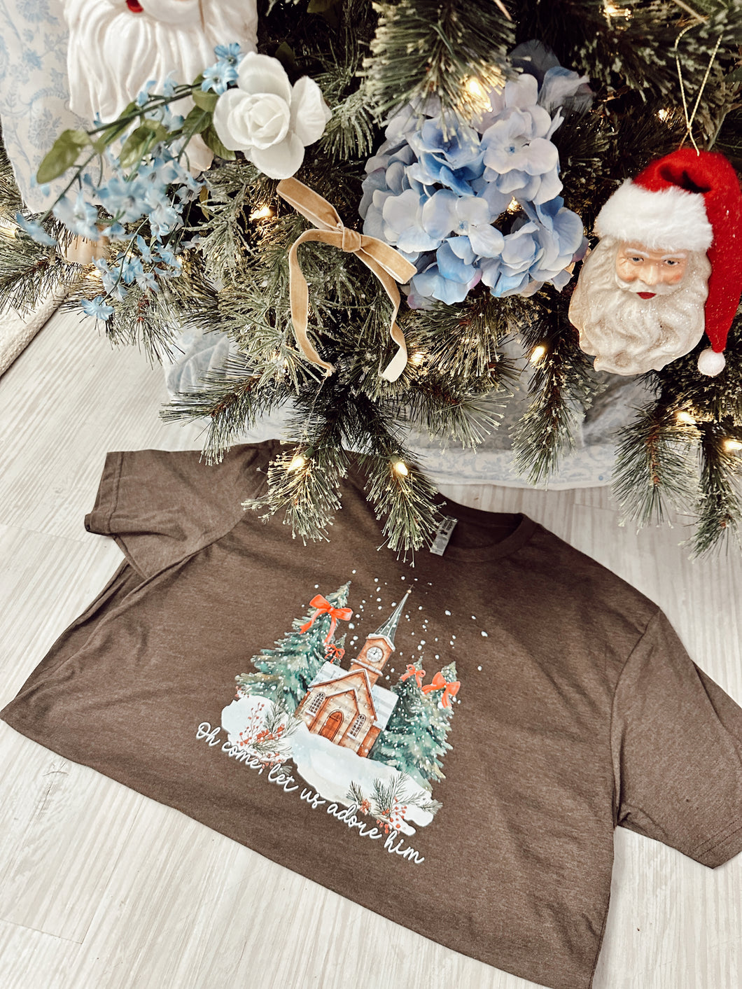 Let Us Adore Him Tee