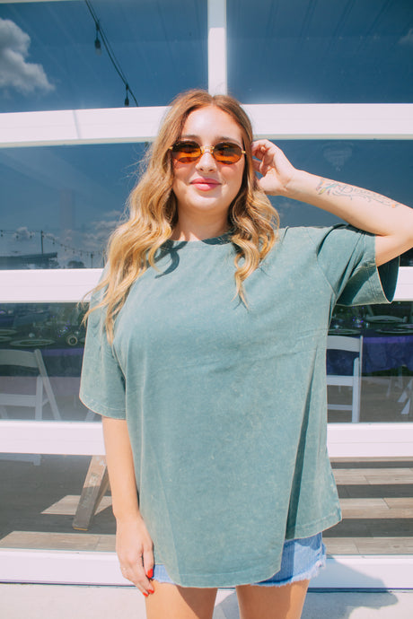 Jade acid washed oversized tee