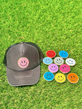Load image into Gallery viewer, Smiley face trucker hat