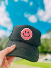 Load image into Gallery viewer, Smiley face trucker hat