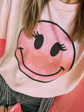 Load image into Gallery viewer, LV Smiley Tee